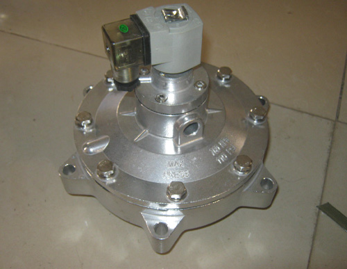 <b>DMF-Y淹沒式電磁脈沖閥</b>